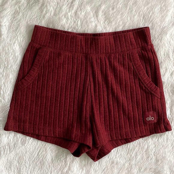 ALO Yoga Pants - Alo Yoga Muse Ribbed Knit high rise shorts Medium